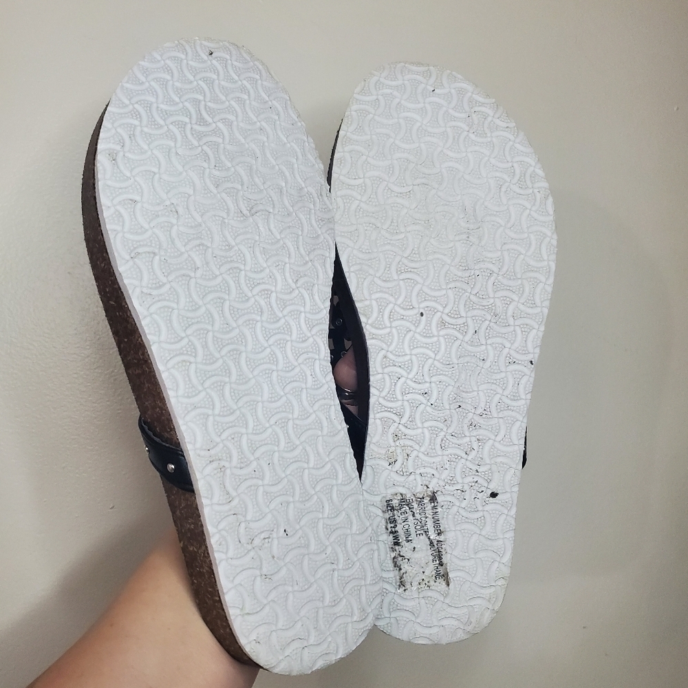 Torrid Medallion Slide Size 9.5 Extra Wide Width Black - Picture 11 of 12